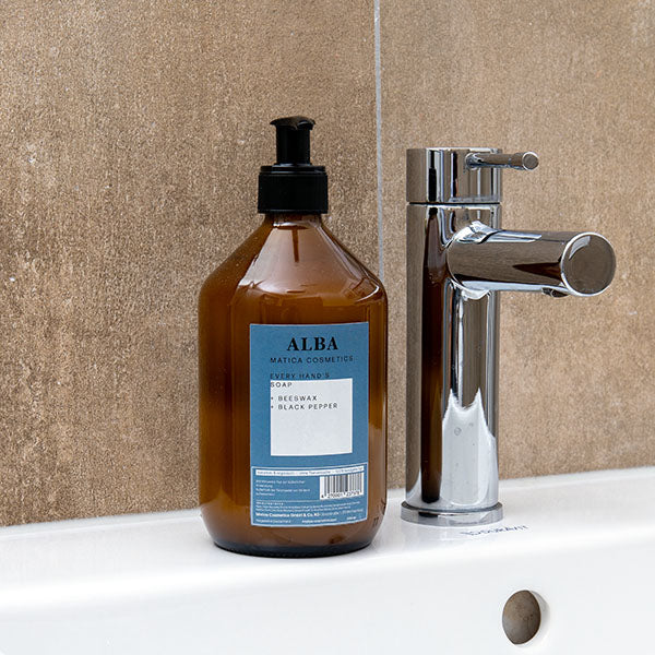 Matica Cosmetics Naturkosmetik aus Hamburg Milde flüssige Handseife Alba