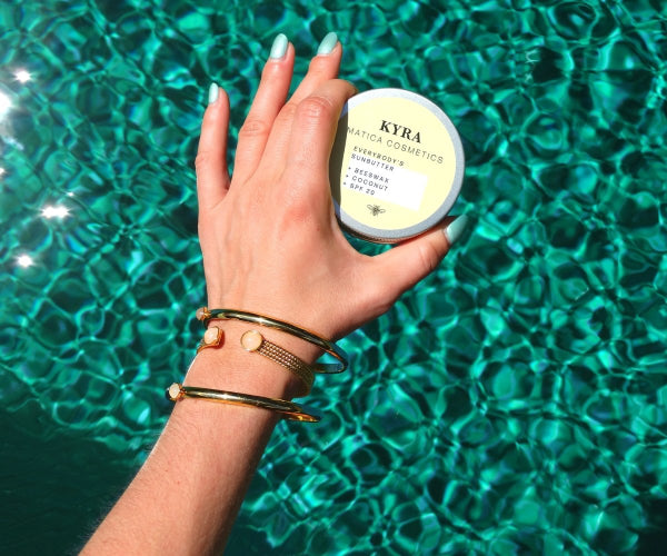 Matica Cosmetics Naturkosmetik aus Hamburg After Sunbutter Kokusnuss KYRA aus Bienenwachs SPF 20