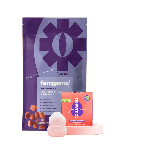 Das Bundle zeigt femgums® ZYKLUS BALANCE Kaubonbons neben den weichen, schadstofffreien nevernot Softtampons – für hormonelle Balance und diskreten Schutz während der Periode.