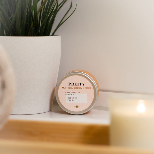 Matica Cosmetics Naturkosmetik aus Hamburg Preity Körperpeeling Beeswax Peach