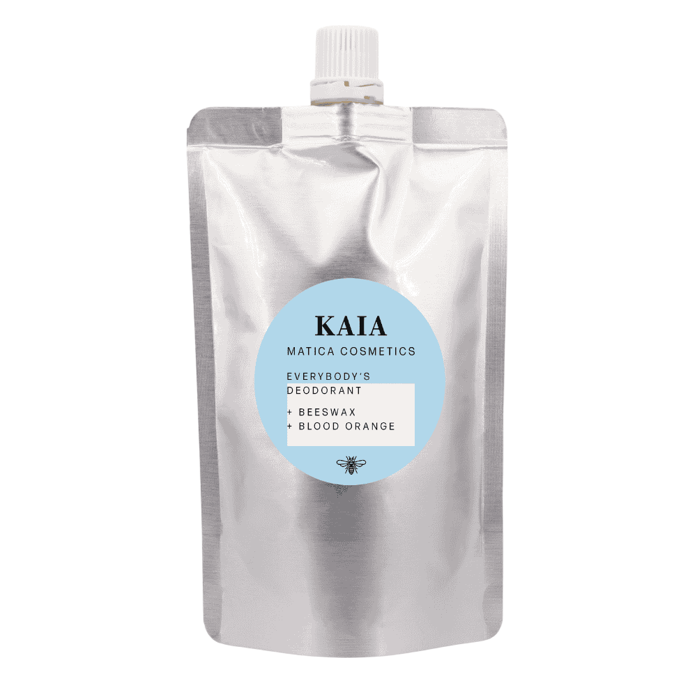 Deoroller KAIA – schützt vor Gerüchen, duftet nach Blutorange und pflegt mit Bienenwachs. Zusammensetzung: Bienenwachs, Blutorangenöl, natürliche Duftstoffe. Nachfüllbar, nachhaltig verpackt.